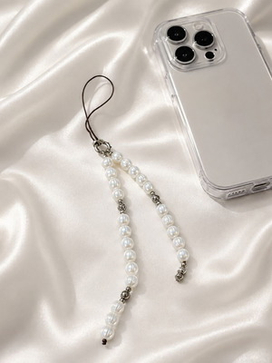 Mobile phone charm with imitation pearl beads and metal candy accents