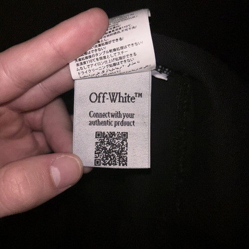 Off White T-shirt new, size L, black