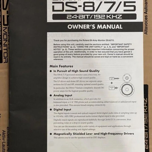 Roland DS-5 studio monitors used, pair with cables and manuals