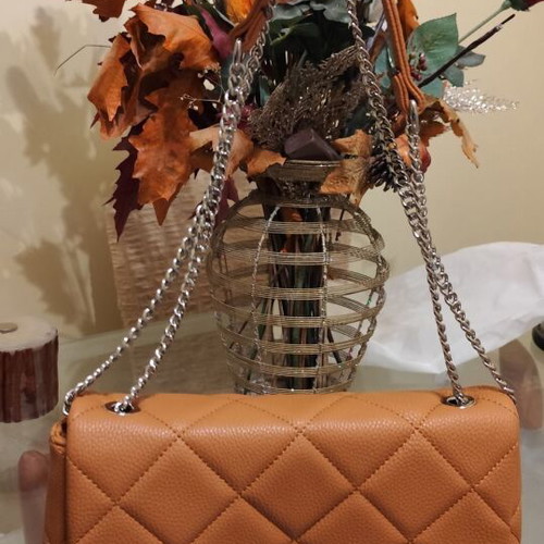 Kem shoulder bag camel color new, medium size