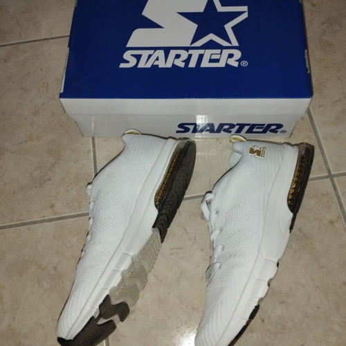 Starter women's athletic shoes No 39 like new, white with gold details
