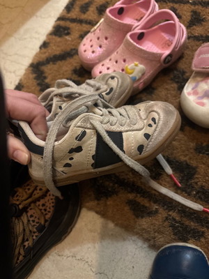 Shoes size 25 used