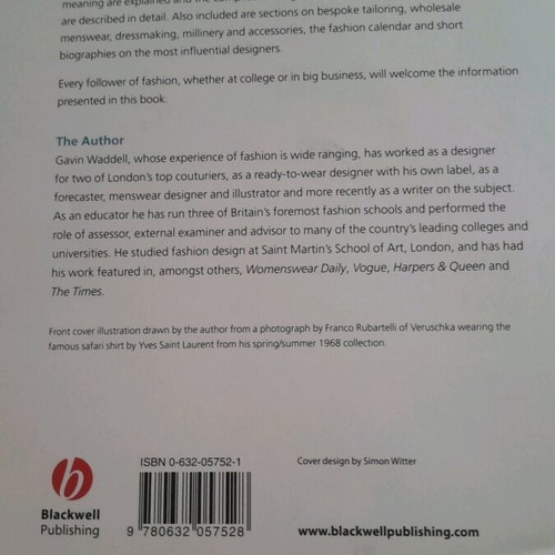 How Fashion Works book like new