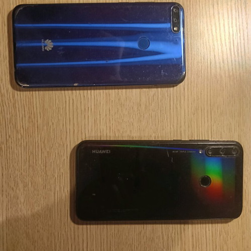 Huawei phones used, pack of 2, for spare parts