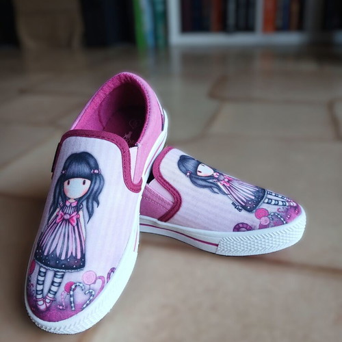 Santoro Gorjuss slip-on kids shoes size 31 new pink white
