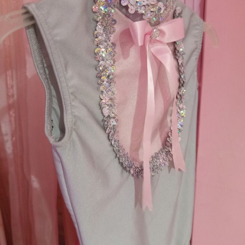 Rhythmic gymnastics leotard like new for 5-6 years, grey and pink