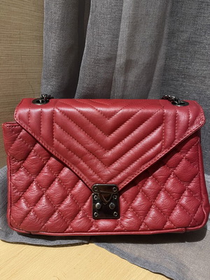 Δερμάτινη τσάντα ώμου κόκκινη genuine leather made in Italy σαν καινούργιο