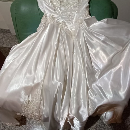 Wedding dress with 2 flower girls' dresses for boy and girl