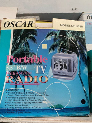 Portable TV radio vintage, new