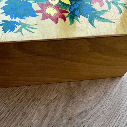Vintage wooden sewing and jewellery box with floral design