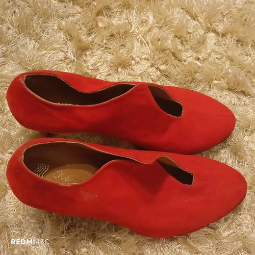 Castor ankle boots like new, red, size 39