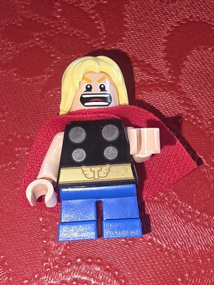 LEGO Super Heroes Mighty Micros 76091 Thor figure