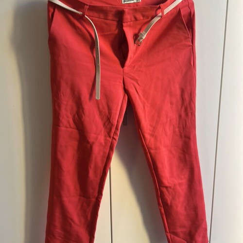 Red pants Stradivarius with cream belt like new, EU 40