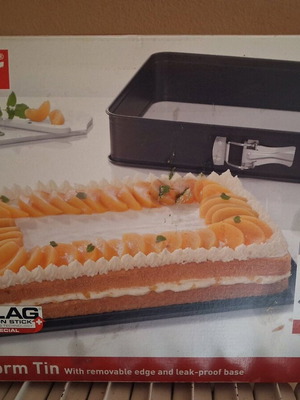 Φόρμα Καινούργια Στο Κουτί