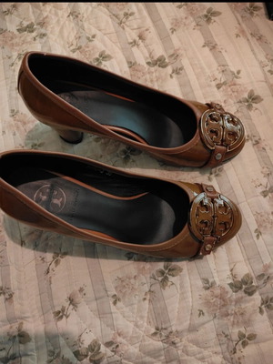 Γόβες Tory Burch καφέ σαν καινούργιες, μέγεθος 38
