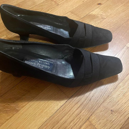 Vintage Russell & Bromley X Stuart Weitzman black suede pumps used, size 38