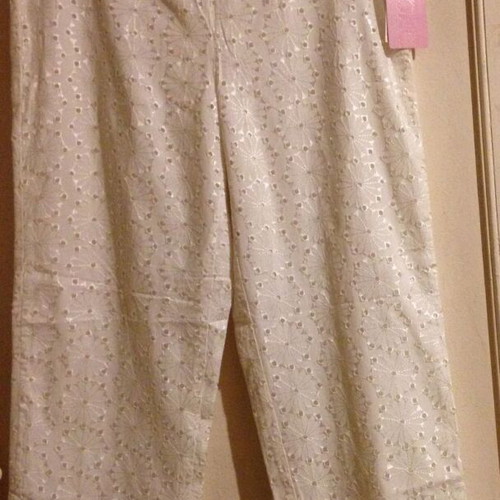 XOXO White Embroidered Pants 100% Cotton Size 7/8 New