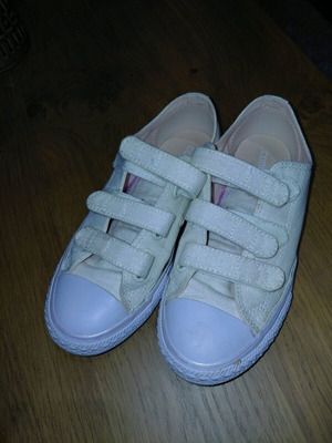 Sneaker Converse κορίτσι καινούργιο, μέγεθος 32, μπεζ