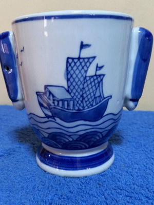 Antique Chinese porcelain cup used