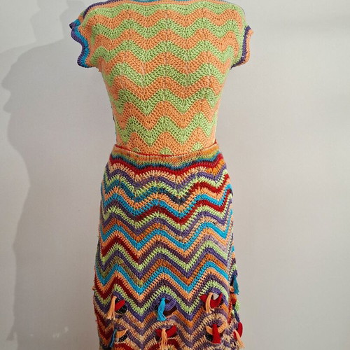 Handmade knitted set skirt - blouse new, colorful, S/M