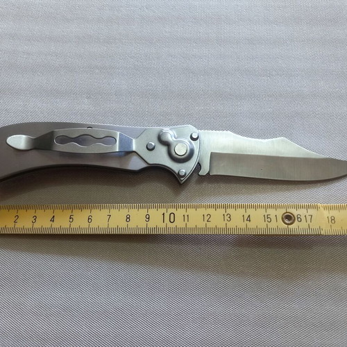 Automatic knife