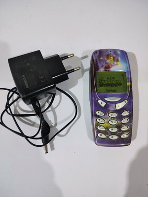 Nokia 3330 μεταχειρισμένο τηλέφωνο με κουμπιά μωβ, σπάνιο 3310 retro