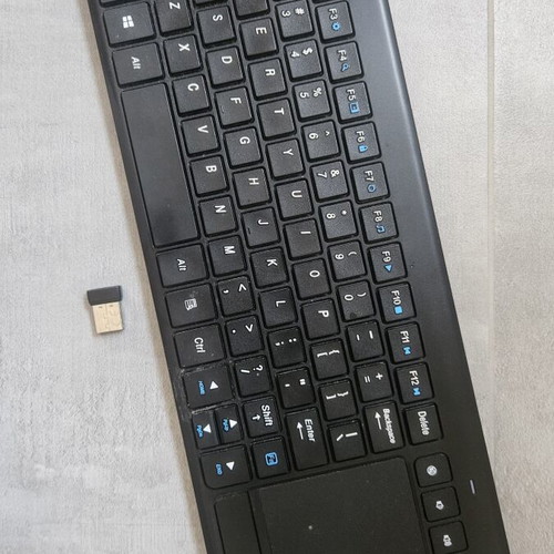 Turbo X wireless keyboard T400 with touchpad like new