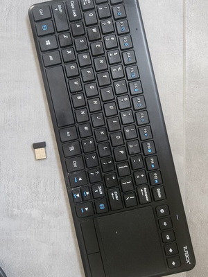 Πληκτρολόγιο ασύρματο Turbo X T400 με touch pad σαν καινούργιο
