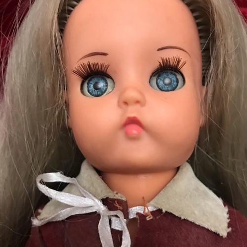 Bella doll 25cm used with long hair and suede shoes