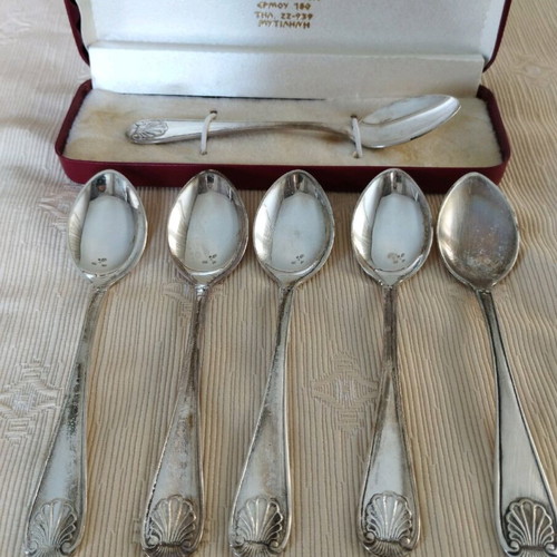 Silver dessert spoons like new, set of 6, 1980s