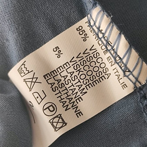 Dress one size new, fits up to slim L