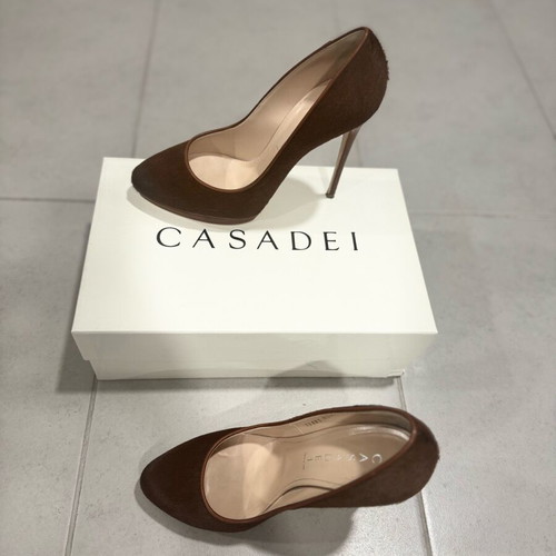 Casadei pony skin pumps like new, size 38, brown
