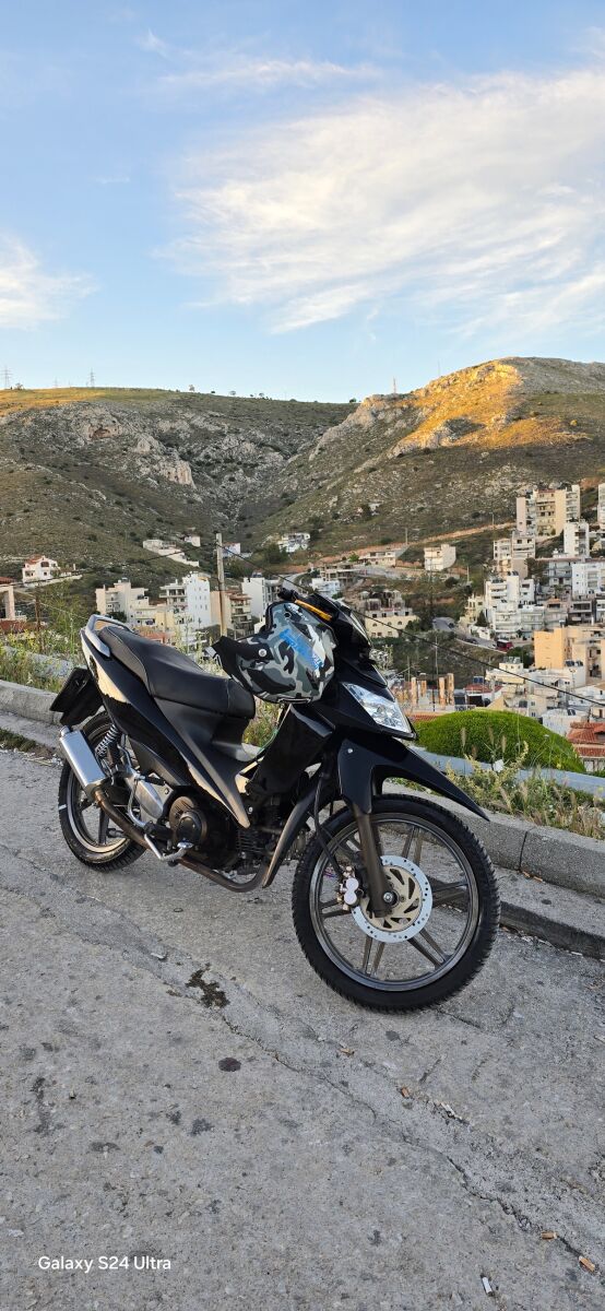 Kawasaki ZX 130 2014 used, 150cc with… - € 1.000,00 - Vendora.cy