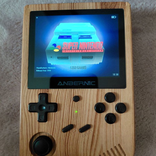 Multi Emulator Console like new with 4GB - 320GB storage