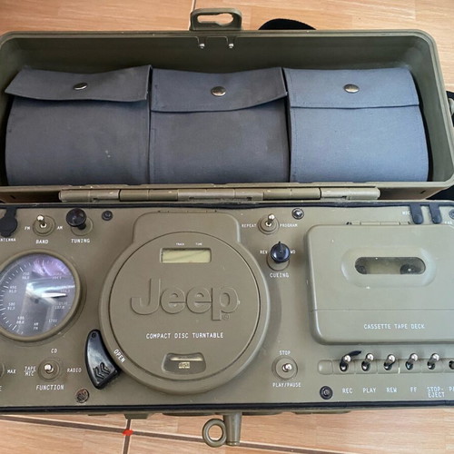Vintage device used, plays radio, CD and cassette, needs service