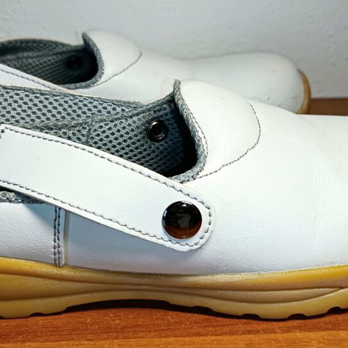 Waterproof SEBA No41 clogs white in good used condition