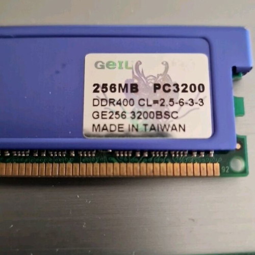 DDR 256MB RAM memories used, total 25 pieces