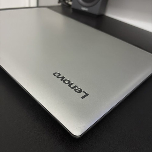 Lenovo Ideapad 330-15IKB laptop μεταχειρισμένο, i5 8ης γενιάς, 12GB RAM, 256GB SSD