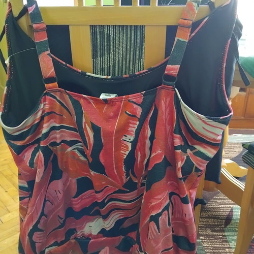 Infinity women's tankini top with tropical leaf print, size 46