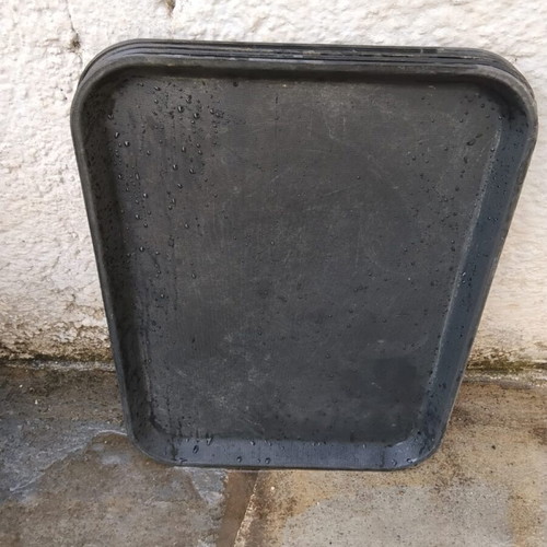 Serving trays like new, set of 4 pieces