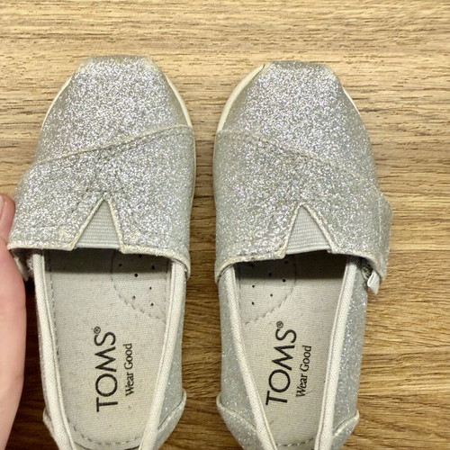 Toms children's espadrilles size 22 like new