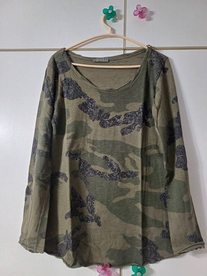 Ow Two Military Shirt Like New