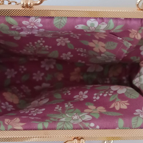 Vintage shoulder bag new in purple and gold shades with floral lining