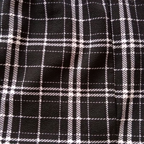Mini skirts like new, size 152 XS, black and red