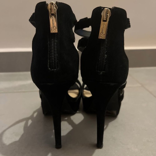 Jessica Simpson sandals used, size 37.5, black