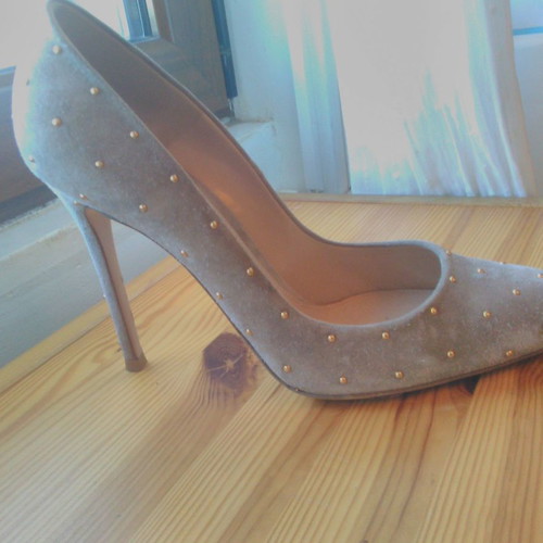 Gianvito Rossi suede pumps used, beige gold, size 38.5