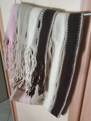 Light scarf like new