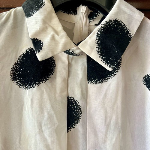 Sister Jane polka dot shirt like new, size M, cream and black
