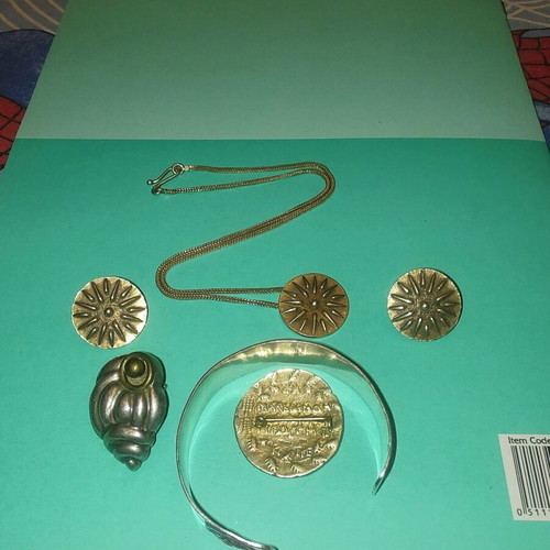 Zolotas jewelry like new, anniversary set with necklace, earrings and bracelet