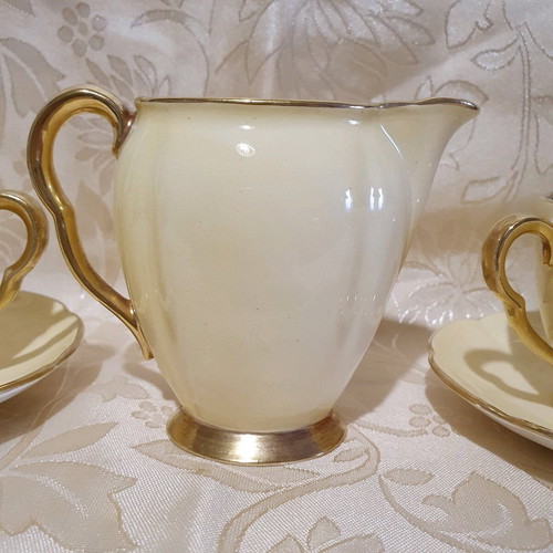 Carlton Ware tea set for two used, Rita series, hand-applied gold trim